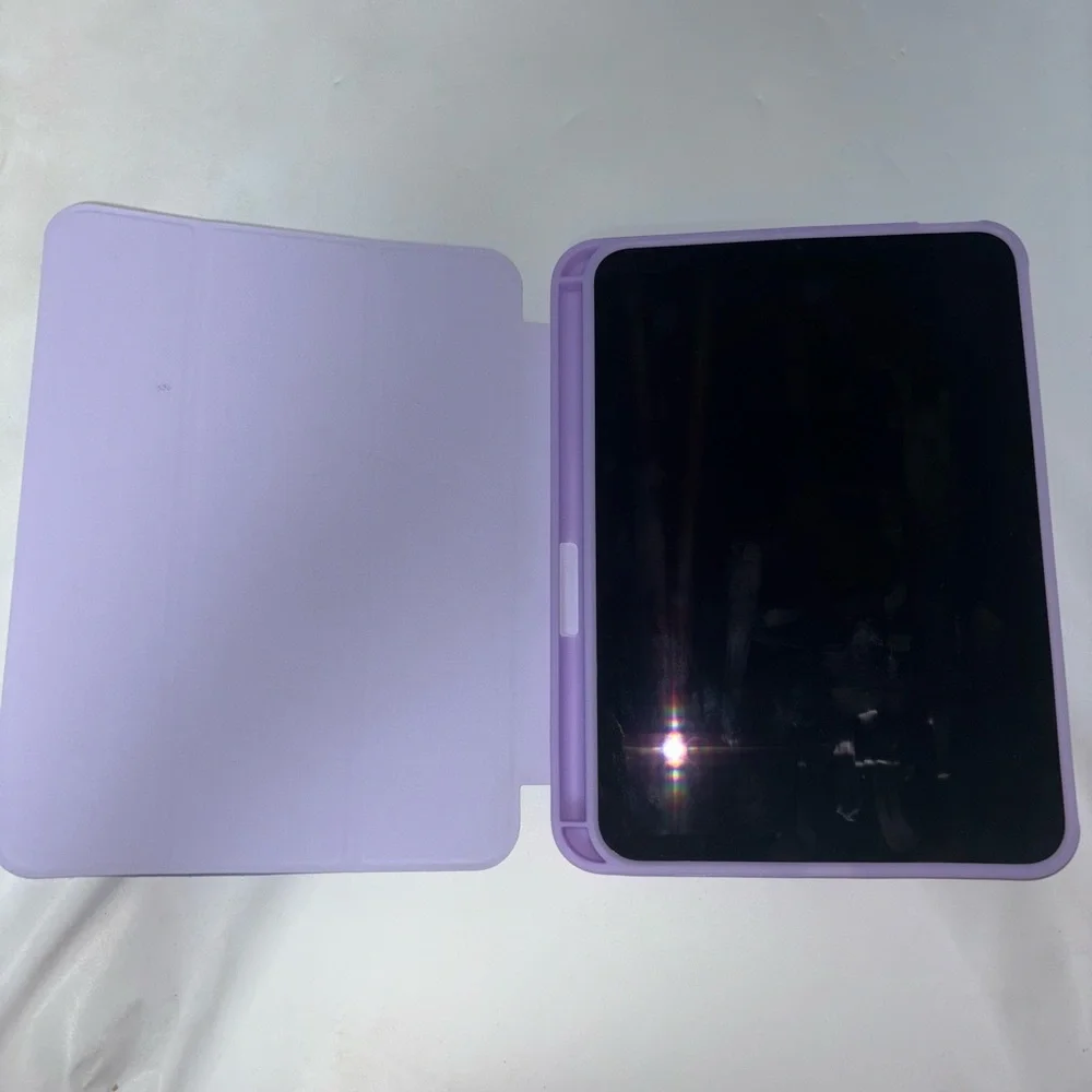 Apple Tablet - Silver and Black